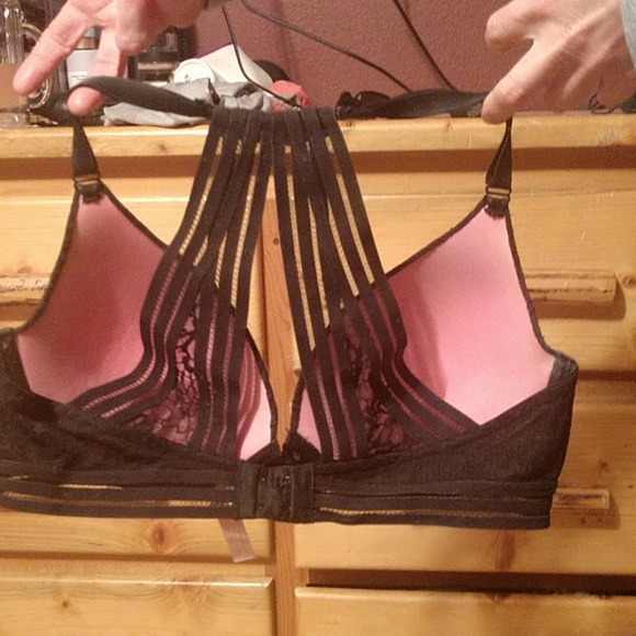 Bra - Picture 3 of 4